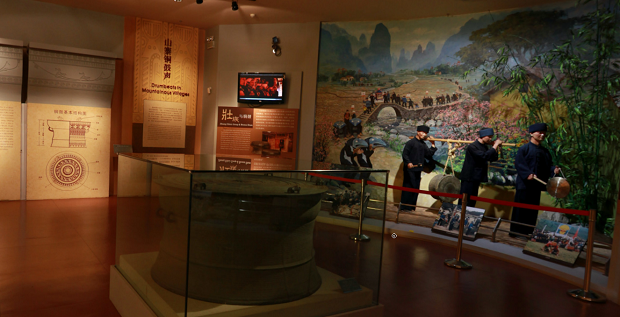 广西民族博物馆铜鼓展示